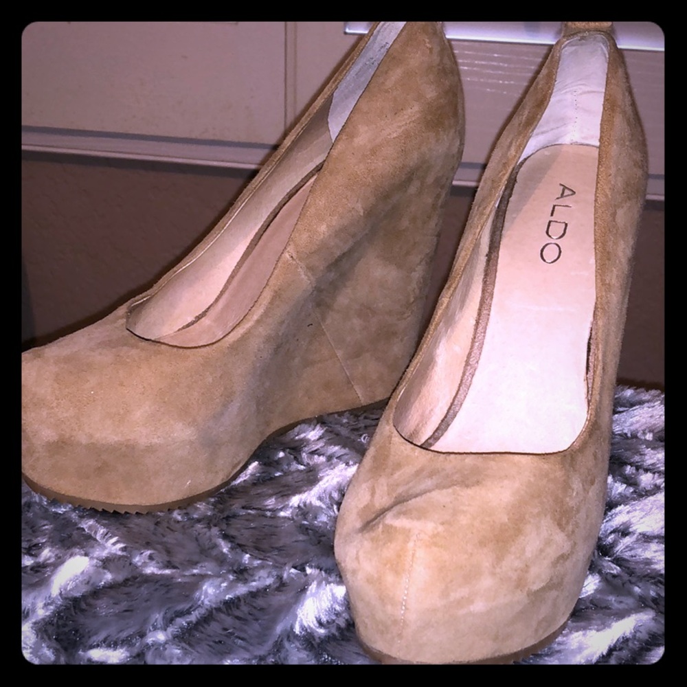 Aldo wedges